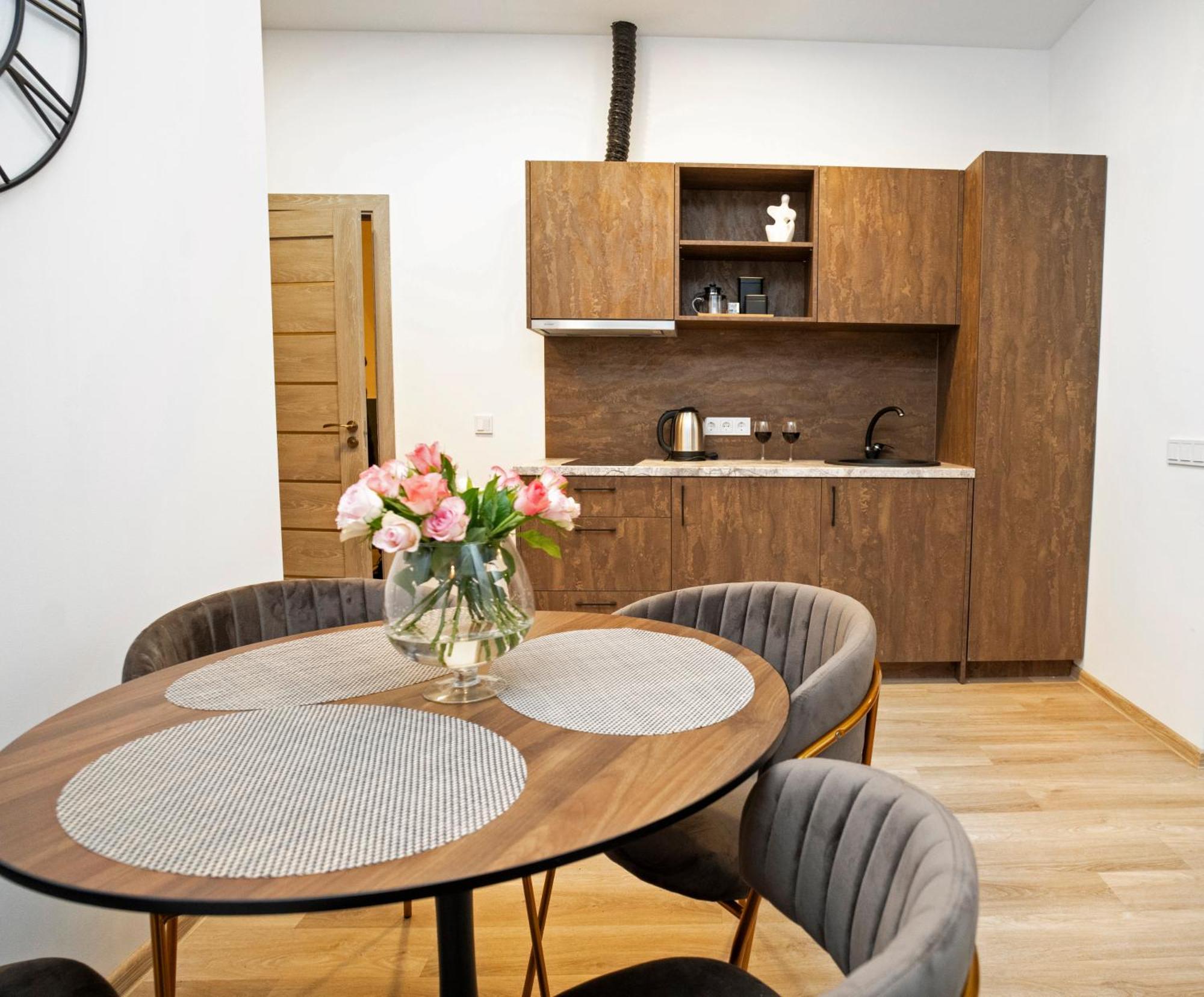 Central Station Apartment No1 カウナス エクステリア 写真